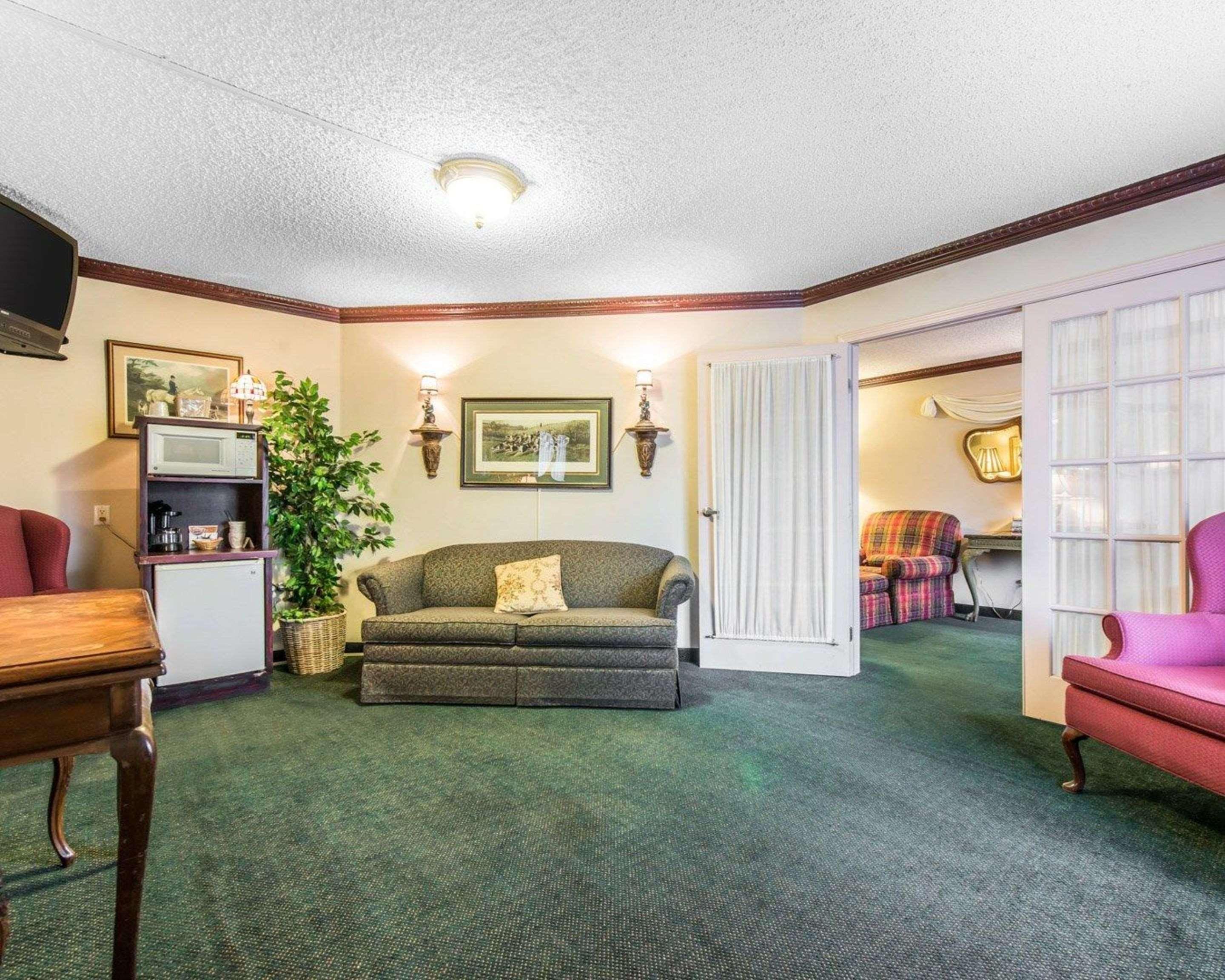 Quality Inn & Suites Manitou Springs At Pikes Peak المظهر الخارجي الصورة