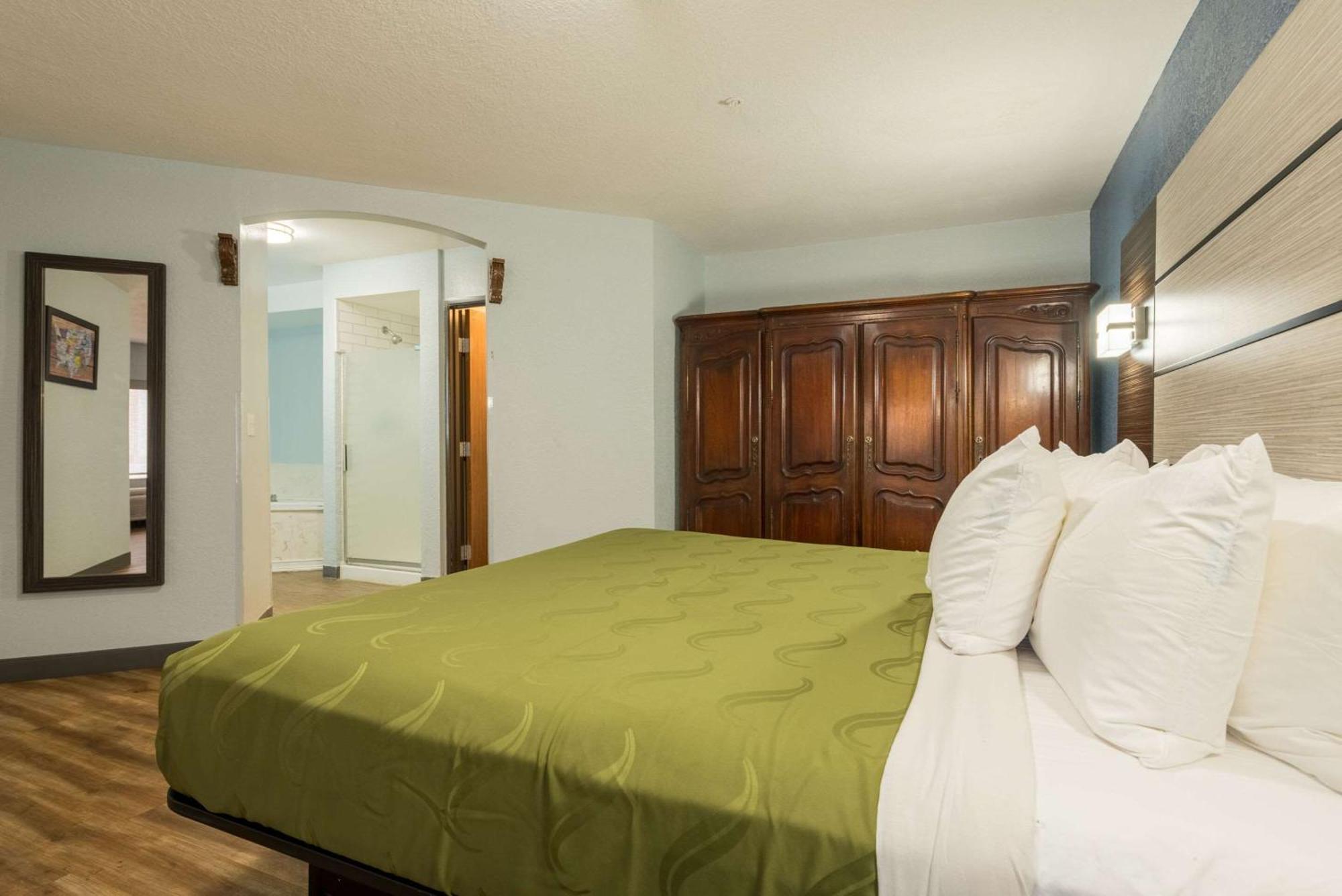 Quality Inn & Suites Manitou Springs At Pikes Peak المظهر الخارجي الصورة