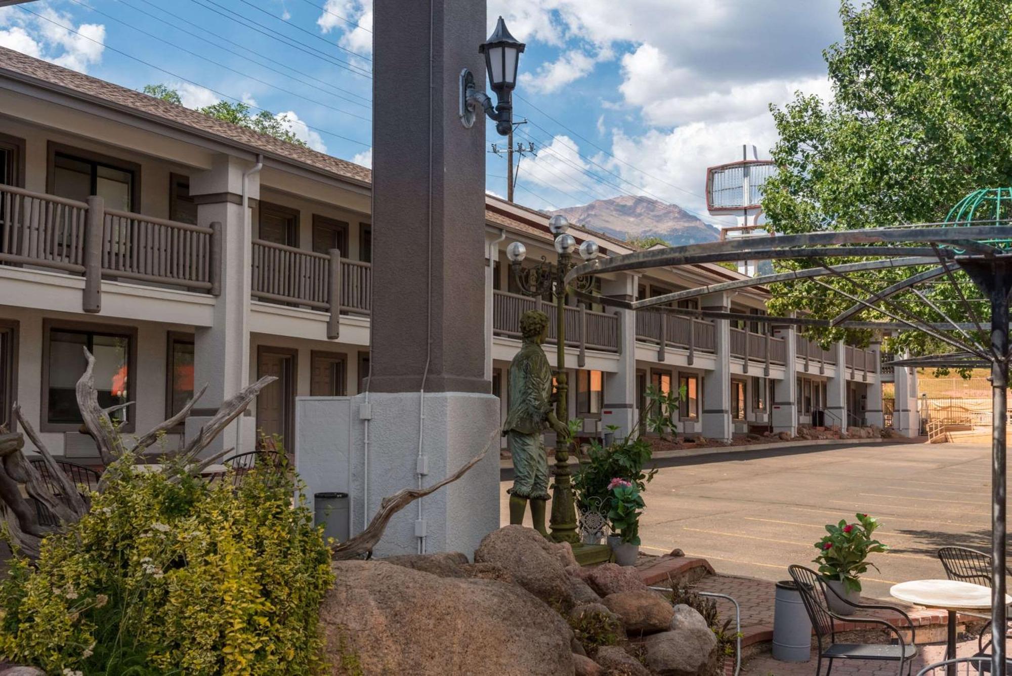 Quality Inn & Suites Manitou Springs At Pikes Peak المظهر الخارجي الصورة